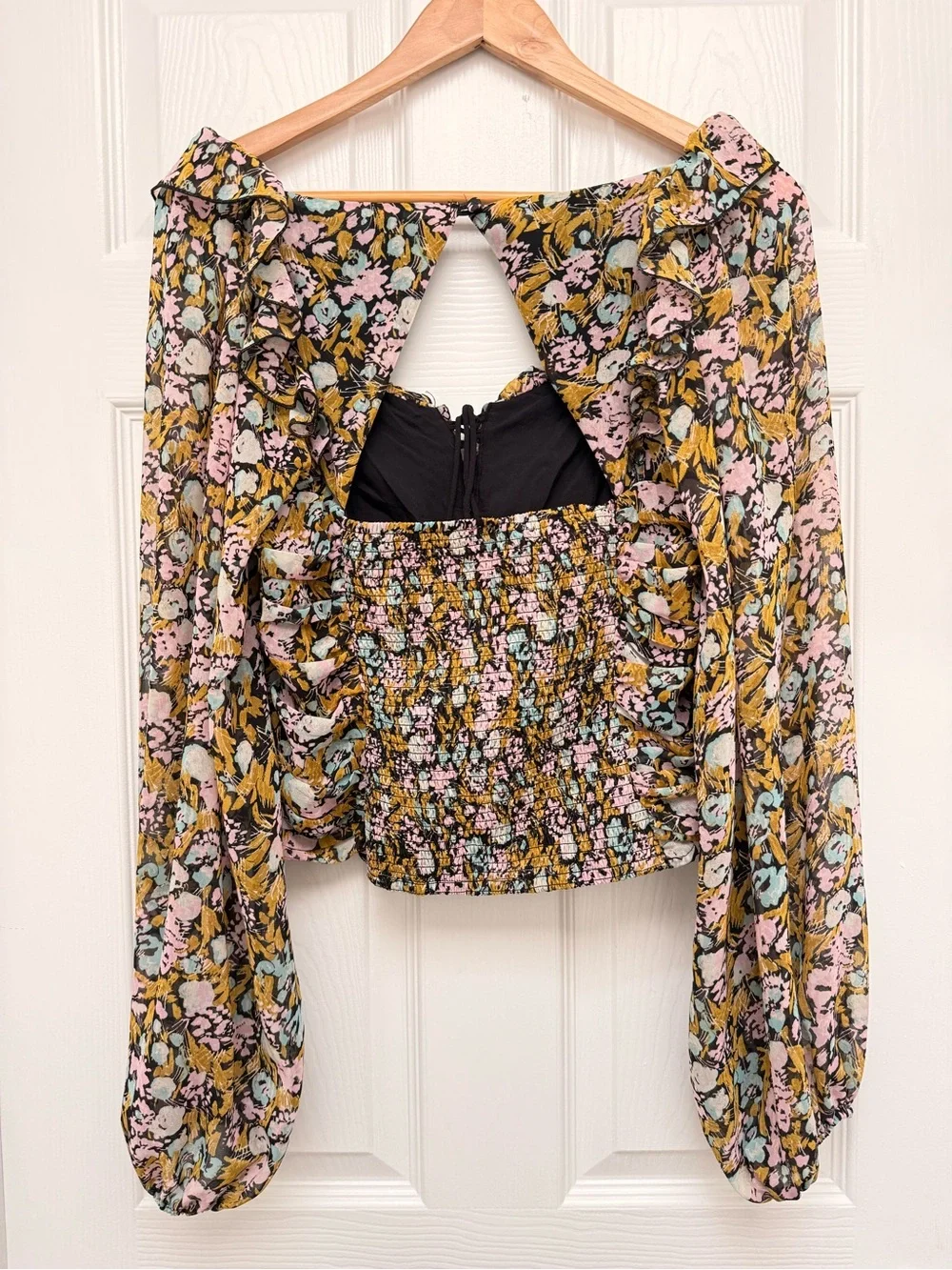 Free People Mabel Printed Blouse Black‎ Multi Floral Ruched Puff Sleeve Medium